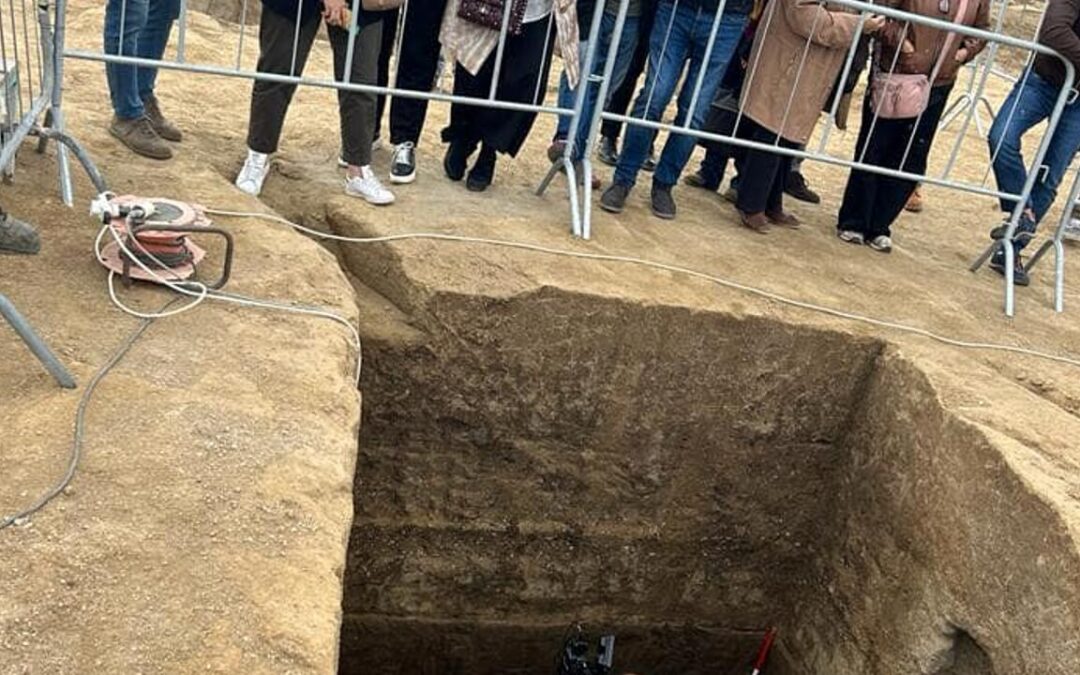 Tomba etrusca intatta aperta a Vulci