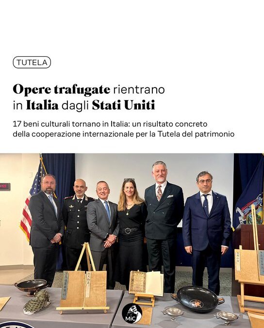 Il Met restituisce all’Italia orecchini etruschi d’oro e due coppe pompeiane in argento