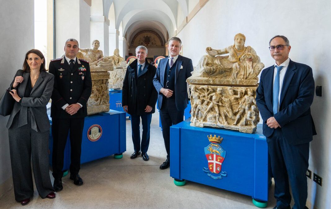 Carabinieri custodi dell’identità nazionale: il messaggio di Giuli tra patrimonio e legalità
