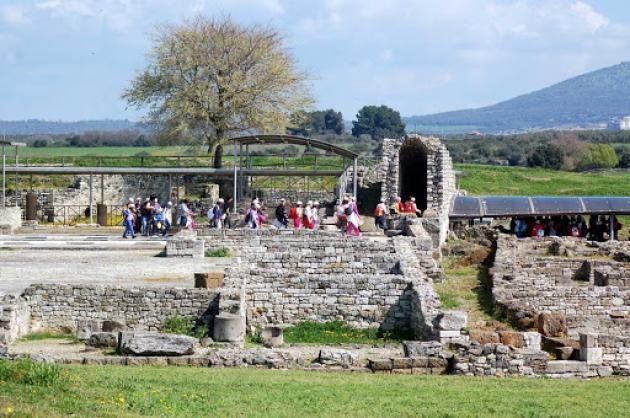 Viterbo News 24 – Montalto di Castro, una passeggiata a Vulci per la prevenzione del tumore al seno